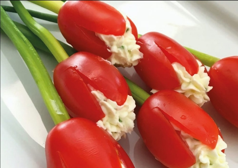 Paradise Farms (Paradise Tomato Flowers English)